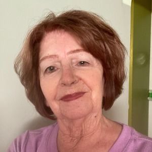 Meet your Posher, Alexandra